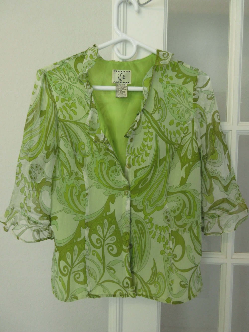 iCE Light Green Paisley Button-Front Blouse 100% silk